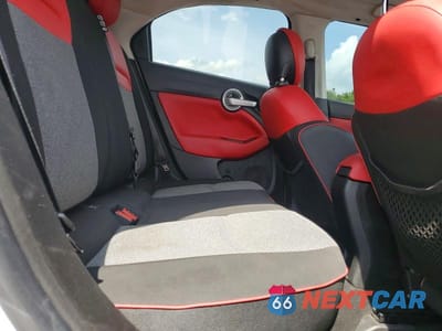 Zdjęcie 10 z 12 samochodu: 2016 FIAT 500X EASY VIN:ZFBCFYBT3GP382191 - miniatura