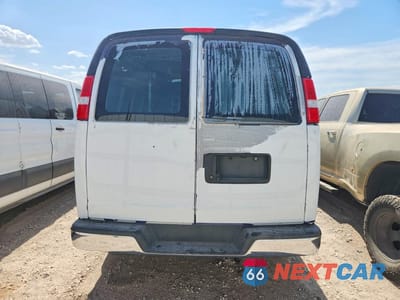 Zdjęcie 6 z 13 samochodu: 2022 CHEVROLET EXPRESS G2500 VIN:1GCWGAFP3N1184237 - miniatura