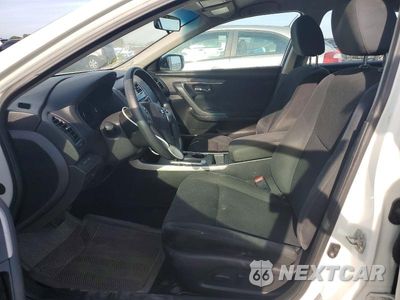 Zdjęcie 7 z 12 samochodu: 2015 NISSAN ALTIMA 2.5 S VIN:1N4AL3AP6FC135005 - miniatura