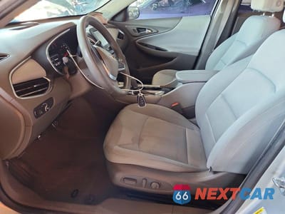 Zdjęcie 7 z 12 samochodu: 2017 CHEVROLET MALIBU LT VIN:1G1ZE5ST7HF158947 - miniatura