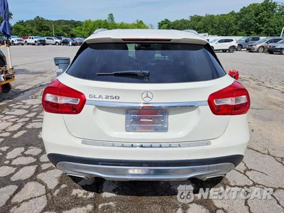 Zdjęcie 6 z 13 samochodu: 2015 MERCEDES-BENZ GLA 250 VIN:WDCTG4EB7FJ055181 - miniatura