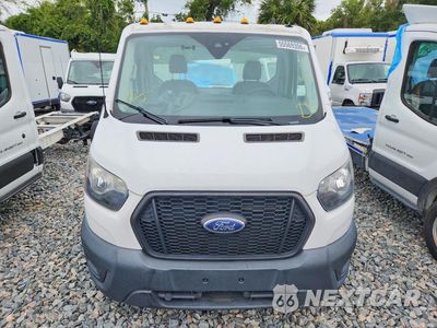 Piąte zdjęcie samochodu w środku: 2021 FORD TRANSIT T-350 VIN:1FDBW5Z82MKA84289 - miniatura