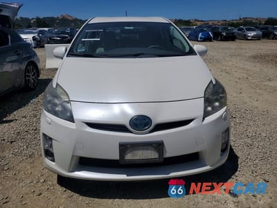 Piąte zdjęcie samochodu w środku: 2010 TOYOTA PRIUS V VIN:JTDKN3DU6A0056728 - miniatura