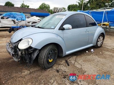 2010 VOLKSWAGEN NEW BEETLE 3VWPG3AG0AM016542 - główne zdjęcie licytacji z USA - miniatura