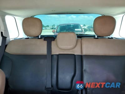 Zdjęcie 10 z 13 samochodu: 2015 FIAT 500L LOUNGE VIN:ZFBCFACH8FZ035119 - miniatura