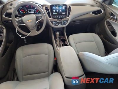 Zdjęcie 8 z 12 samochodu: 2020 CHEVROLET MALIBU LS VIN:1G1ZB5ST8LF158277 - miniatura