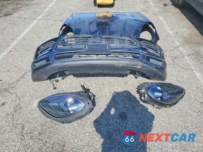 Zdjęcie 13 z 14 samochodu: 2019 PORSCHE MACAN VIN:WP1AA2A54KLB03414 - miniatura