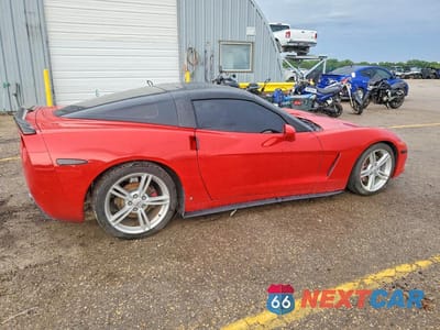 Trzecie zdjęcie samochodu z tyłu: 2009 CHEVROLET CORVETTE VIN:1G1YY25W595110121 - miniatura