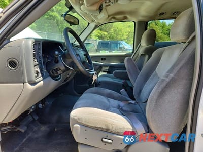 Zdjęcie 7 z 13 samochodu: 2006 CHEVROLET SUBURBAN K2500 VIN:3GNGK26U96G223504 - miniatura