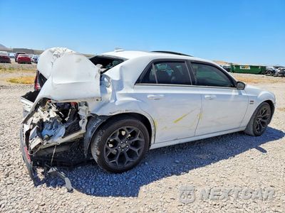 Trzecie zdjęcie samochodu z tyłu: 2019 CHRYSLER 300 S VIN:2C3CCABT0KH580340 - miniatura