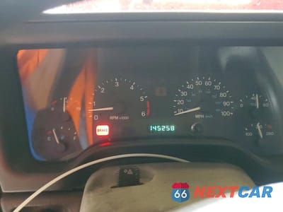 Zdjęcie 9 z 12 samochodu: 2000 JEEP WRANGLER / TJ SE VIN:1J4FA29P6YP735131 - miniatura