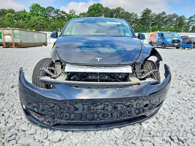 Piąte zdjęcie samochodu w środku: 2023 TESLA MODEL Y VIN:7SAYGDEF8PF753471 - miniatura