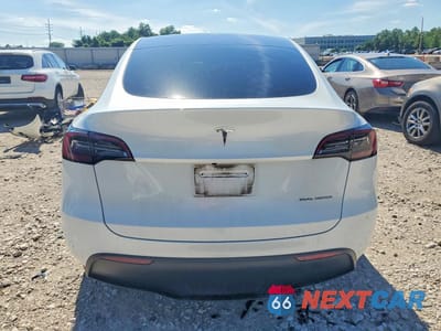 Zdjęcie 6 z 12 samochodu: 2023 TESLA MODEL Y VIN:7SAYGDEEXPA056548 - miniatura