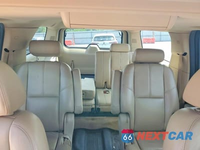 Zdjęcie 10 z 13 samochodu: 2007 CHEVROLET SUBURBAN K1500 VIN:3GNFK16397G143814 - miniatura
