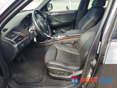 Zdjęcie 7 z 13 samochodu: 2011 BMW X5 XDRIVE50I VIN:5UXZV8C56BL420103 - miniatura