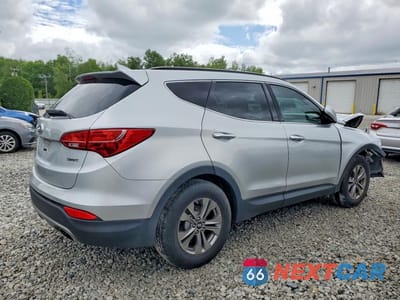 Trzecie zdjęcie samochodu z tyłu: 2016 HYUNDAI SANTA FE SPORT 2.4L VIN:5XYZU3LB8GG370451 - miniatura