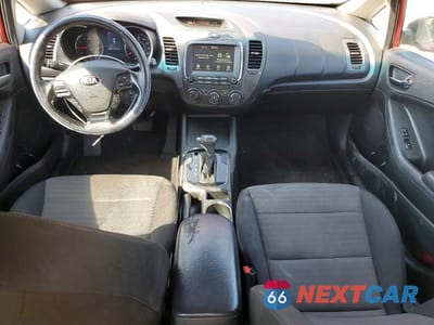Zdjęcie 8 z 12 samochodu: 2018 KIA FORTE S VIN:3KPFL4A71JE257522 - miniatura