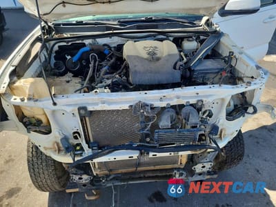 Zdjęcie 11 z 13 samochodu: 2018 TOYOTA TACOMA TRD OFF-ROAD VIN:3TMCZ5AN8JM141178 - miniatura