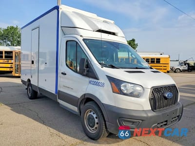 Czwarte zdjęcie samochodu z boku: 2020 FORD TRANSIT DELIVERY TRUCK VIN:1FDBW5Z81LKA83388 - miniatura