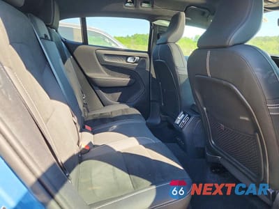 Zdjęcie 11 z 13 samochodu: 2023 VOLVO C40 RECHARGE ULTIMATE VIN:YV4ED3GM1P2039390 - miniatura