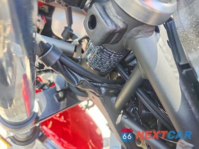 Zdjęcie 8 z 8 samochodu: 2025 KAWASAKI EX500 VIN:ML5EXGG13SDA62042 - miniatura