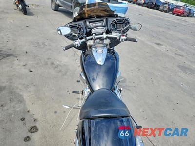 Zdjęcie 6 z 9 samochodu: 2007 SUZUKI VZR1800 VIN:JS1VY53A972100753 - miniatura