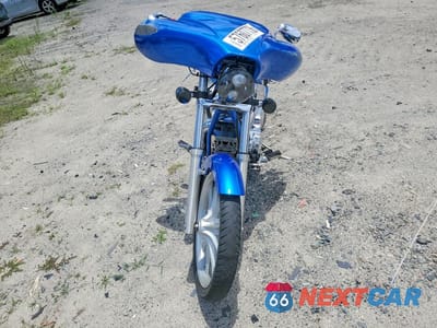 Drugie zdjęcie samochodu z przodu: 2012 HONDA VT1300 CX VIN:JH2SC6101CK200032 - miniatura