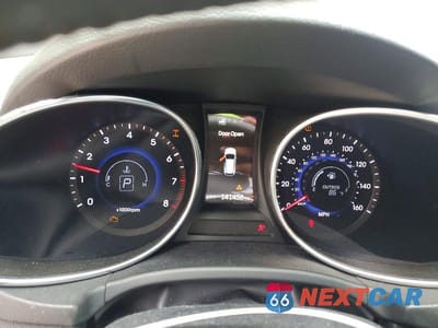Zdjęcie 9 z 12 samochodu: 2015 HYUNDAI SANTA FE SPORT 2.0T VIN:5XYZUDLA0FG266371 - miniatura