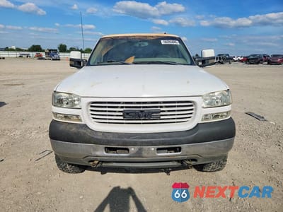 Piąte zdjęcie samochodu w środku: 2001 GMC SIERRA K2500 HEAVY DUTY VIN:1GTHK23171F183120 - miniatura