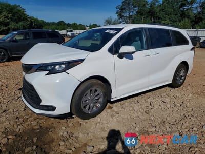 2026 TOYOTA SIENNA LE 5TDKSKFC7TS231527 - główne zdjęcie licytacji z USA - miniatura