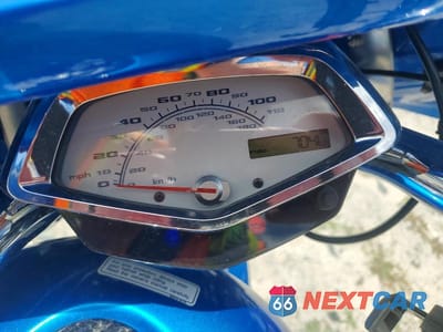 Zdjęcie 7 z 9 samochodu: 2012 HONDA VT1300 CX VIN:JH2SC6101CK200032 - miniatura