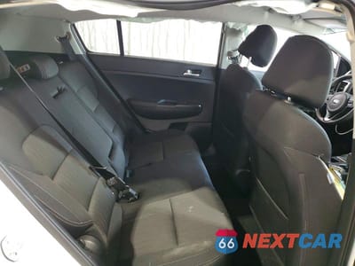 Zdjęcie 11 z 13 samochodu: 2017 KIA SPORTAGE LX VIN:KNDPMCAC0H7242464 - miniatura