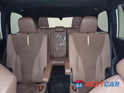 Zdjęcie 10 z 14 samochodu: 2024 TOYOTA GRAND HIGHLANDER HYBRID MAX PLATINUM VIN:5TDADAB53RS006831 - miniatura