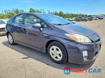 Czwarte zdjęcie samochodu z boku: 2010 TOYOTA PRIUS II VIN:JTDKN3DU9A0210123 - miniatura