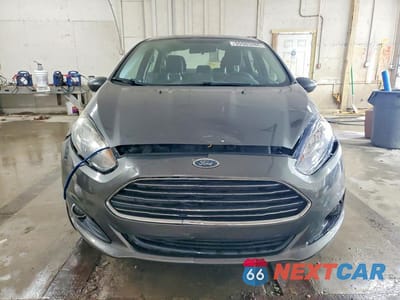 Piąte zdjęcie samochodu w środku: 2019 FORD FIESTA SE VIN:3FADP4BJ3KM138681 - miniatura