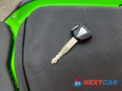 Zdjęcie 8 z 10 samochodu: 2022 KAWASAKI EX400 VIN:JKAEXKG16NDAH2695 - miniatura
