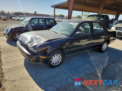 1993 NISSAN SENTRA E JN1EB31F9PU502614 - główne zdjęcie licytacji z USA - miniatura