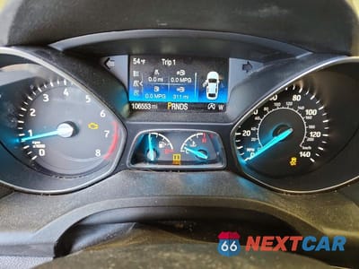 Zdjęcie 9 z 13 samochodu: 2018 FORD ESCAPE SE VIN:1FMCU9GD5JUB01295 - miniatura