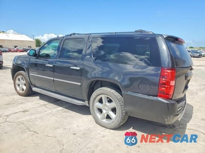 Drugie zdjęcie samochodu z przodu: 2012 CHEVROLET SUBURBAN K1500 LTZ VIN:1GNSKKE74CR111131 - miniatura