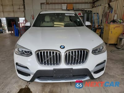 Piąte zdjęcie samochodu w środku: 2019 BMW X3 SDRIVE30I VIN:5UXTR7C54KLE98449 - miniatura