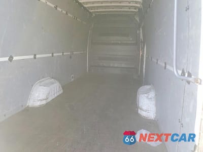 Zdjęcie 11 z 13 samochodu: 2016 MERCEDES-BENZ SPRINTER 2500 VIN:WD3PE8DDXGP190591 - miniatura