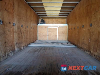 Zdjęcie 10 z 12 samochodu: 2019 CHEVROLET EXPRESS BOX TRUCK VIN:1HA3GTCG4KN000748 - miniatura