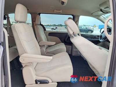 Zdjęcie 11 z 13 samochodu: 2013 DODGE GRAND CARAVAN SXT VIN:2C4RDGCG0DR800662 - miniatura