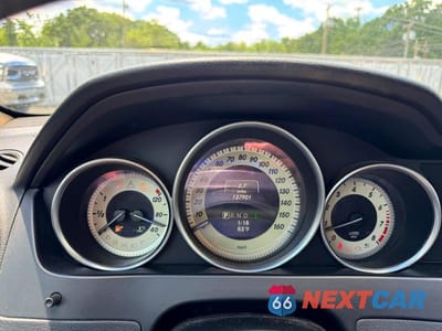 Zdjęcie 9 z 11 samochodu: 2014 MERCEDES-BENZ C 300 4MATIC VIN:WDDGF8AB7EG239514 - miniatura
