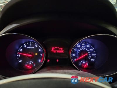 Zdjęcie 9 z 13 samochodu: 2017 KIA SEDONA LX VIN:KNDMB5C16H6308506 - miniatura