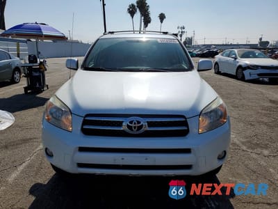 Piąte zdjęcie samochodu w środku: 2006 TOYOTA RAV4 LIMITED VIN:JTMBD31V365043381 - miniatura