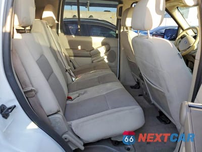 Zdjęcie 11 z 13 samochodu: 2007 FORD EXPLORER XLT VIN:1FMEU63E87UB66396 - miniatura