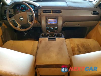 Zdjęcie 8 z 13 samochodu: 2010 CHEVROLET TAHOE C1500 LS VIN:1GNMCAE3XAR168802 - miniatura