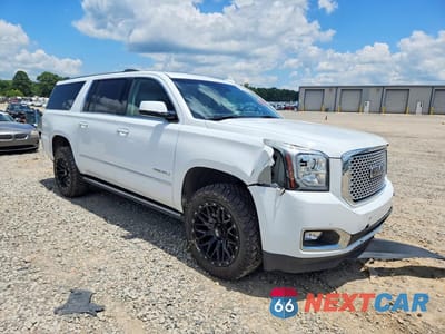 Czwarte zdjęcie samochodu z boku: 2016 GMC YUKON XL DENALI VIN:1GKS2HKJ5GR249847 - miniatura