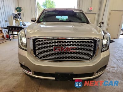 Piąte zdjęcie samochodu w środku: 2016 GMC YUKON XL DENALI VIN:1GKS2HKJ9GR369926 - miniatura